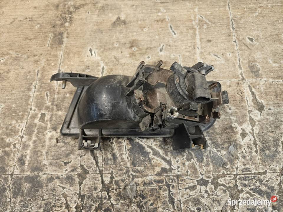 SAAB 95 95 9805 HALOGEN PRAWY PRZÓD 5284534 wielkopolskie Międzychód