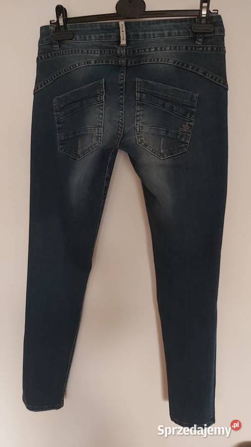Spodnie dżinsowe Buena Vista damskie z lykrą Spodnie lubelskie Lublin