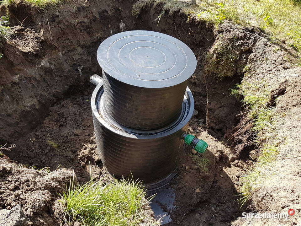 PRZEPOMPOWNIA ŚCIEKÓWPOMPA EBARAZBIORNIK 2300L Hydraulika i armatura Tanowo