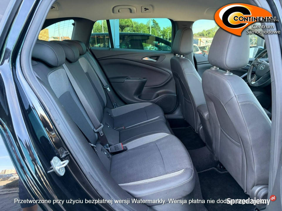 Opel Astra Sports Tourer Bogate wyposażenie L nawigacja Żory