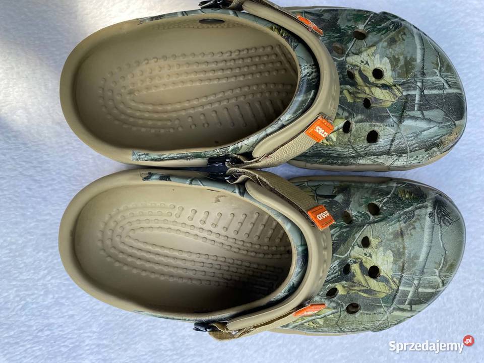 Crocsy na 37 ale duże 242