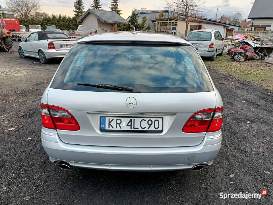 Mercedes E 320 Mercedes E klasa 30 CDI 224 07r sprzedam