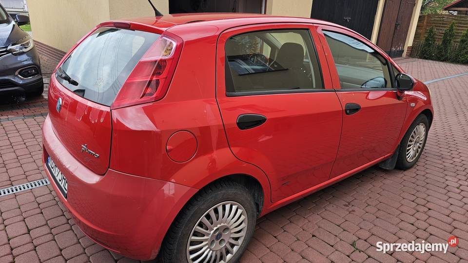 Fiat Grande Punto 14 77 2007r Klima Salon 1