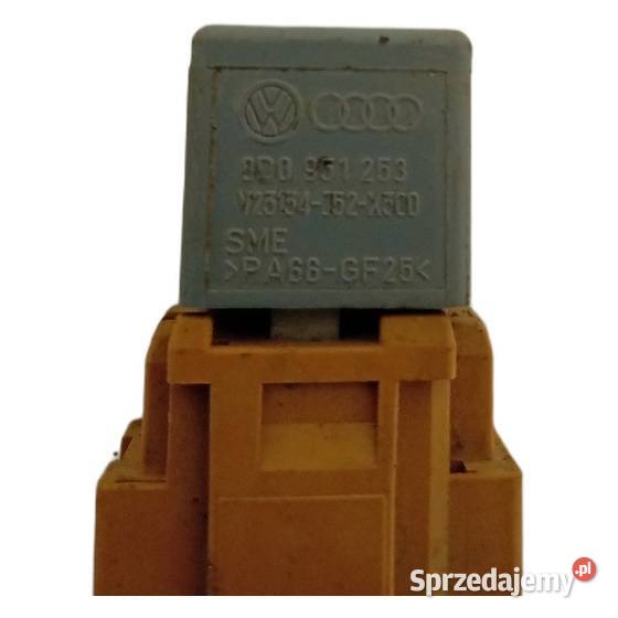 Przekaźnik wielofunkcyjny 12V 370 Audi VW Skoda