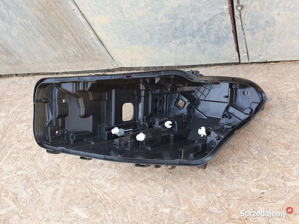 BMW 5 G30 G31 LIFT LCI PUSZKA LAMPY LEWA PRZÓD Międzychód sprzedam