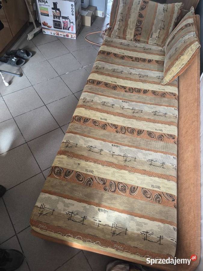 Rozkładana sofa z pojemnikiem na pościel Sofy i kanapy Łomża