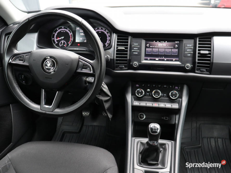 Skoda Kodiaq 15 TSI srebrny Katowice