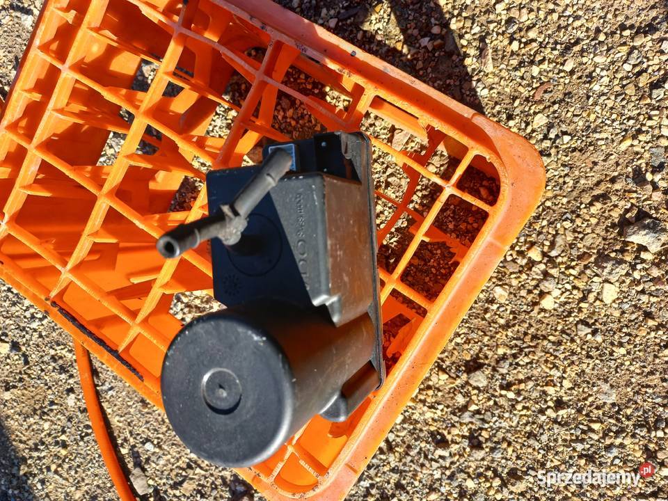 Pompka centralnego zamka AUDI Kłodzko