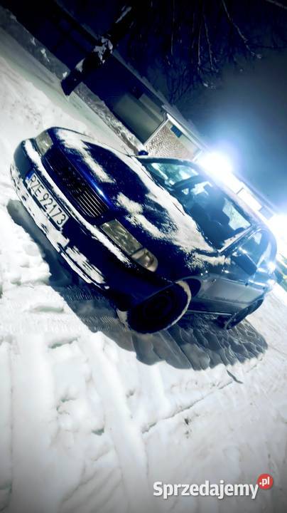 Audi A4 B5 1998r Rok produkcji 1998 Boguchwała sprzedam