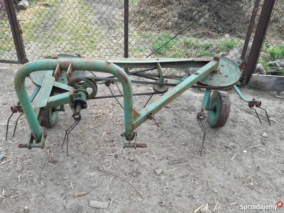 Przetrząsacz karuzelowy do siana pająk Śrem sprzedam