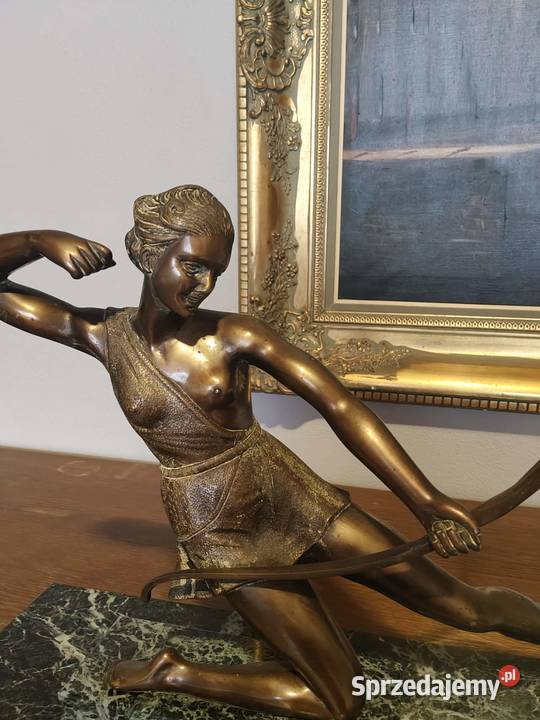 Figura z brązu Diana Bogini Myśliwych