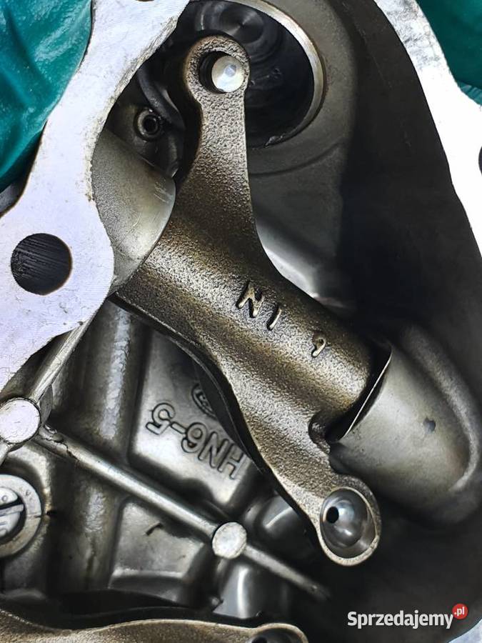 Pokrywa Zaworow Dekiel Dzwigienka Honda Trx 250 Cylindry, głowice, pierścienie Łódź