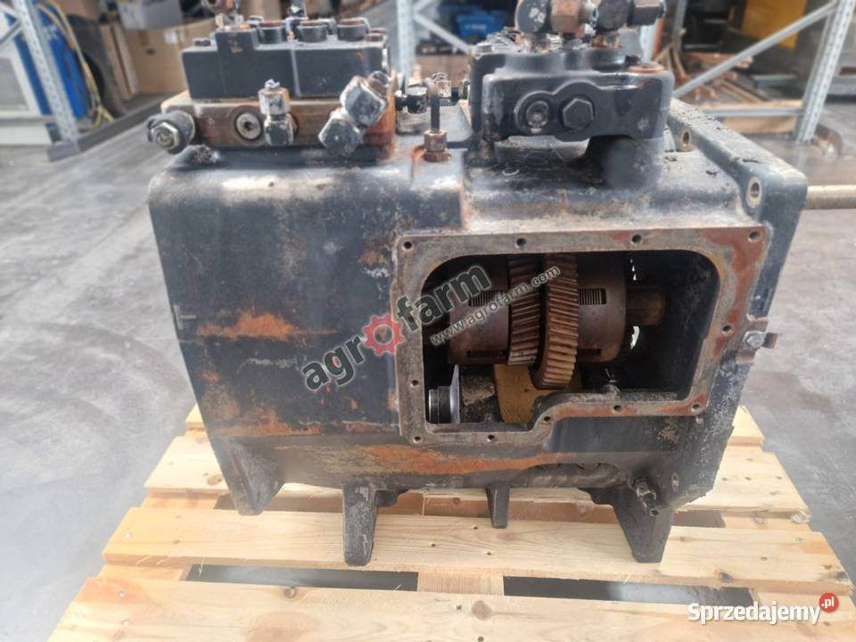 Skrzynia biegów Case Magnum MX 240 245 270 275 dolnośląskie Byków