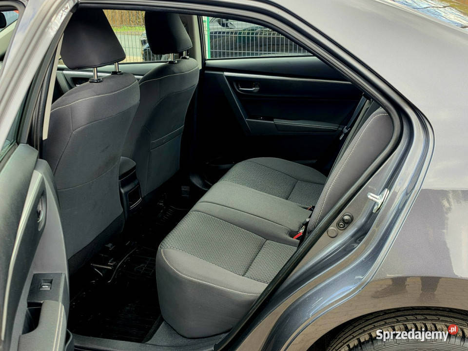 Toyota Corolla 16 VVTi 132 Comfort Salon Skępe