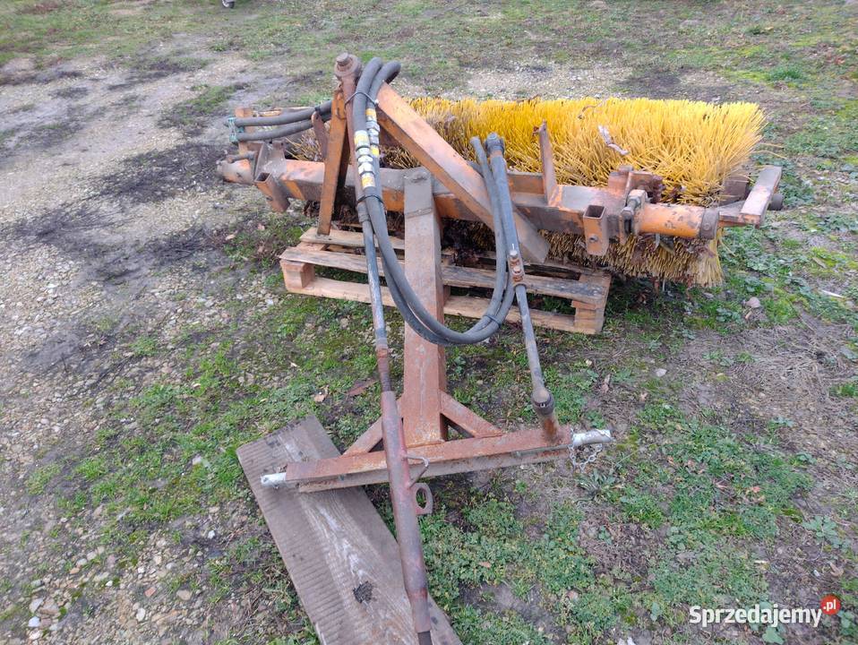 Zamiatarka uliczna do ciągnika