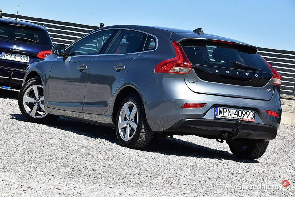 Volvo V40 20D2 120 Półskóra Ogrzpos Led Navi wspomaganie kierownicy Nowe Kucice