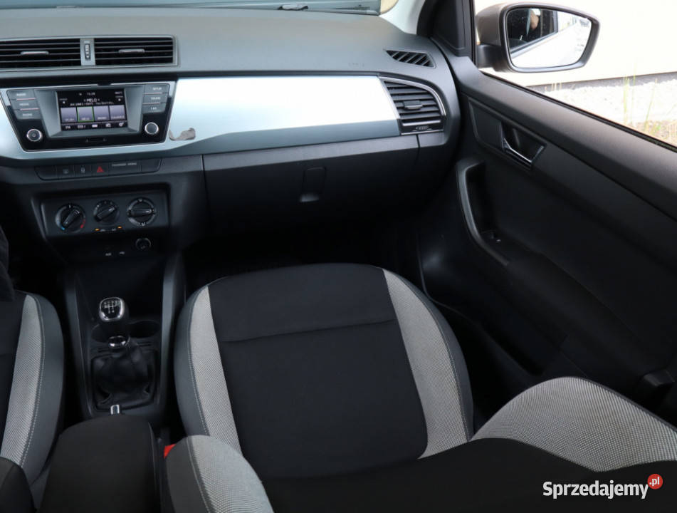 Skoda Fabia 12 TSI wielofunkcyjna kierownica Łódź