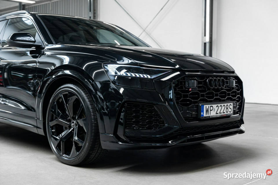 Audi RS Q8 600 Specyfikacja 852 000 Gwarancja asystent pasa ruchu Węgrzce