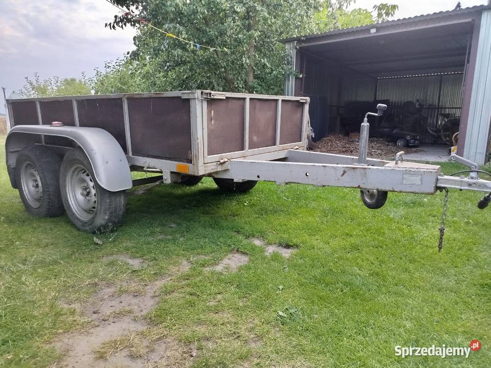 Przyczepka dwuosiowa lekka do 750 towarowe Do samochodów osobowych