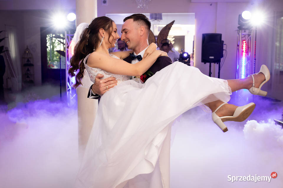 Fotograf na osiemnastkę chrzest urodziny ślub Usługi foto i video Inowrocław