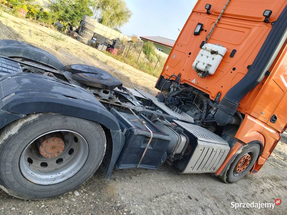 Mercedes Actros MP4 na części sprzedam