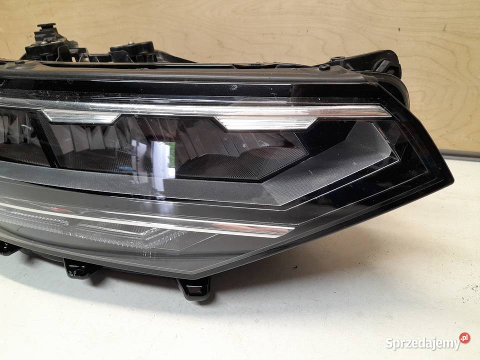 VW PASSAT B8 LAMPA PRZÓD PRAWA FULL LED
