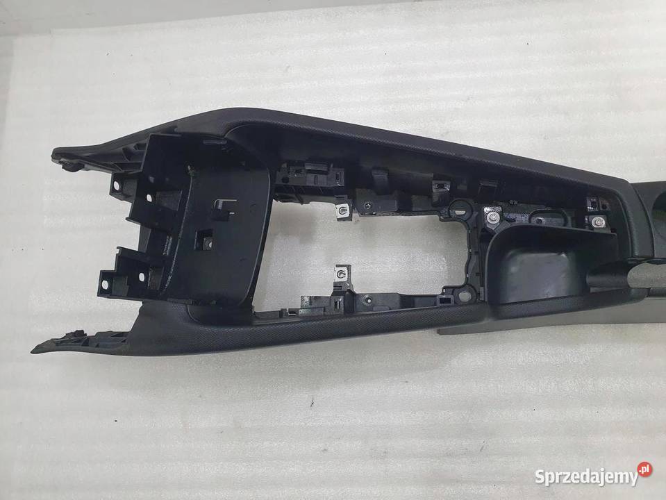 TUNEL ŚRODKOWY AUDI TT 8J0863245