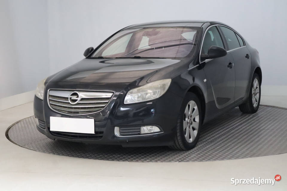 Opel Insignia 20 CDTI czarny