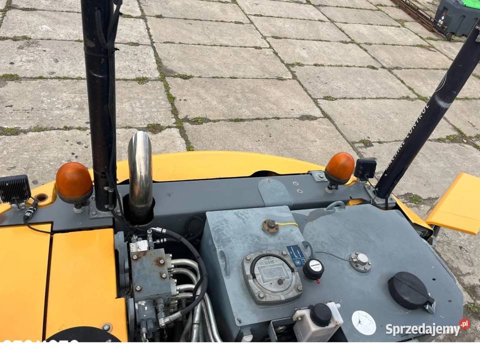 Liebherr A918 Compact system GPS 3D Leica 2012r Sochaczew