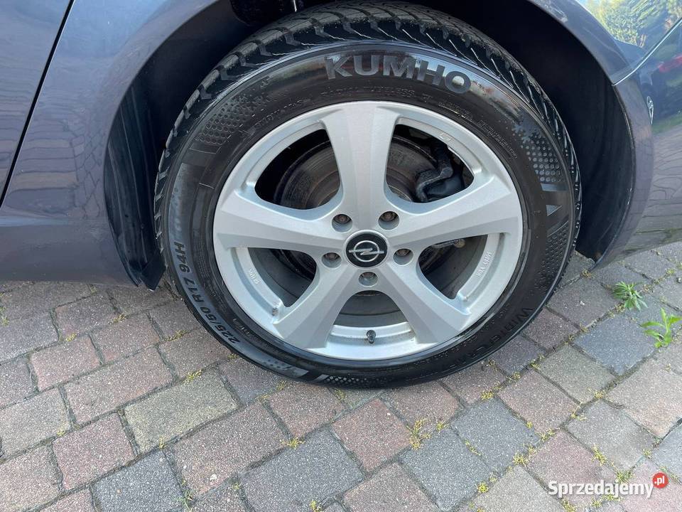 Opel Insignia 18 benzyna Opony Zimowe 6 bieg