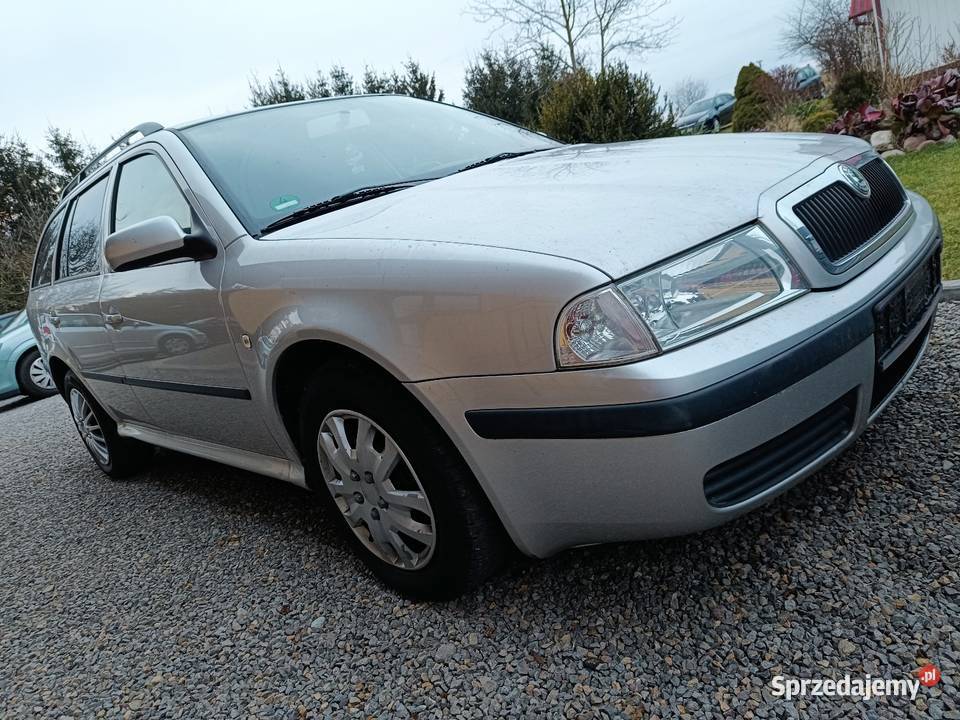 193Skoda Octavia Tour 16MPi 102 2004 z Niemiec pierwszy właściciel Motoryzacja Przeworsk