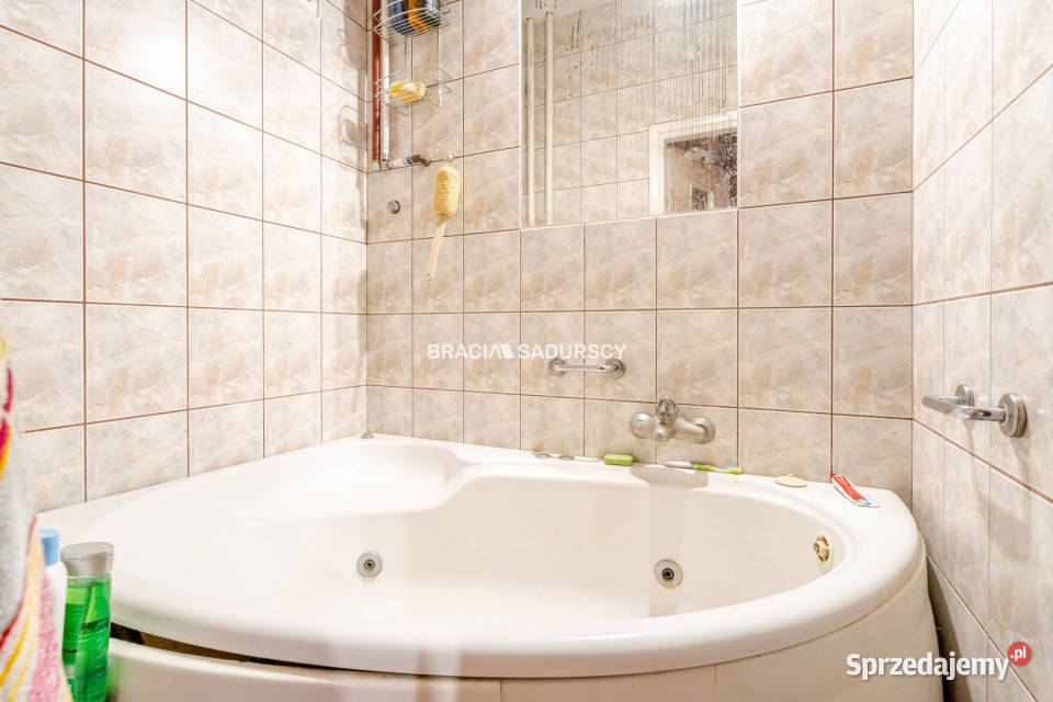 Mieszkanie sprzedam Kraków Wandy 635m2 3 pok sprzedam