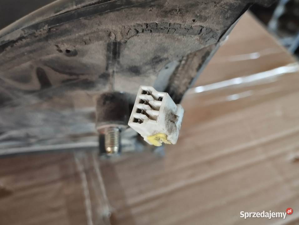 Lusterko lewe Mitsubishi Pajero 2 elektryczne Lusterka zewnętrzne Kobiele Wielkie sprzedam