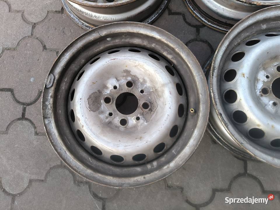 Polonez Truck felgi 14 x 98 kolo oryginalne Stalowa Wola sprzedam