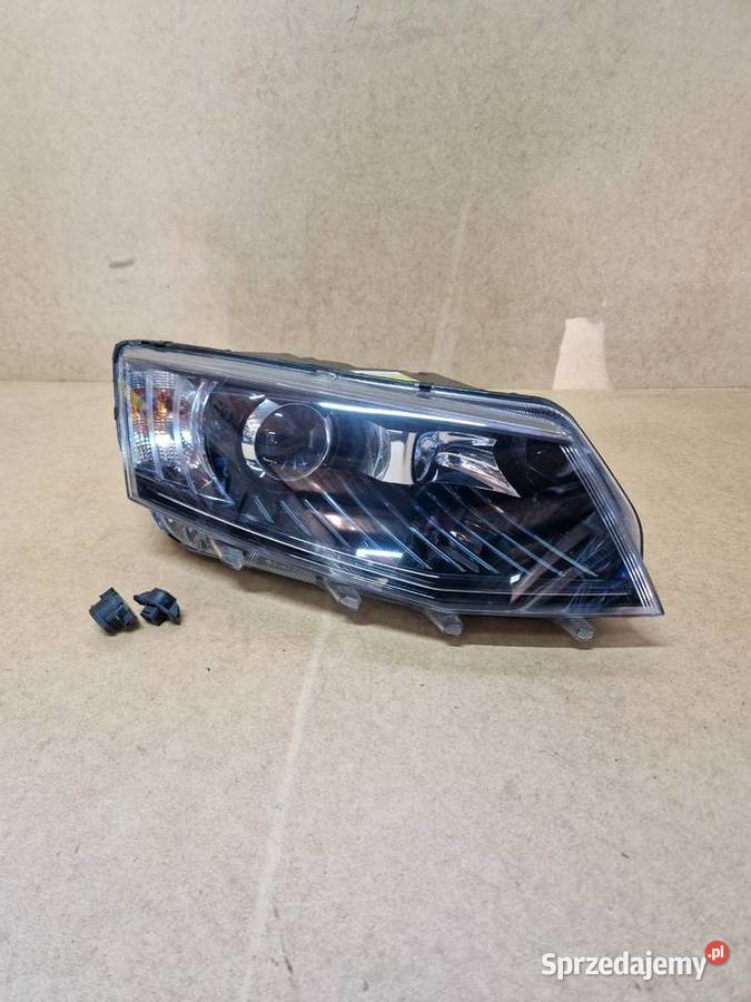 Skoda octavia 3 lampa reflektor prawy przód