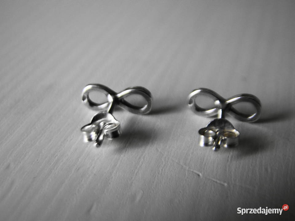 Subtelne kolczyki srebro 925 znak Warszawa