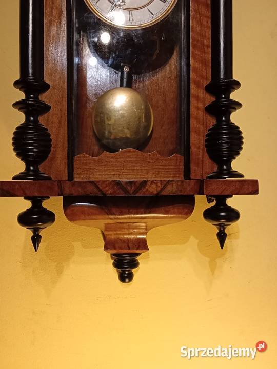 Stary zegar wiszący z sygnaturą Junghansa warmińsko-mazurskie Olsztyn