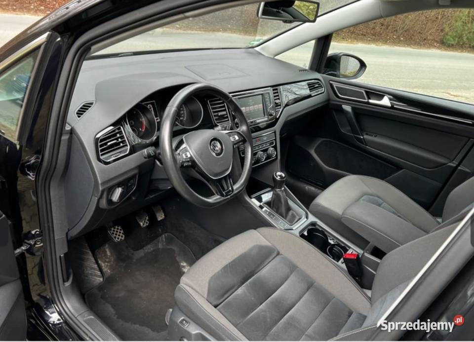 VW Golf Sportsvan Highline Garażowany Golf Sportsvan Kłobuck