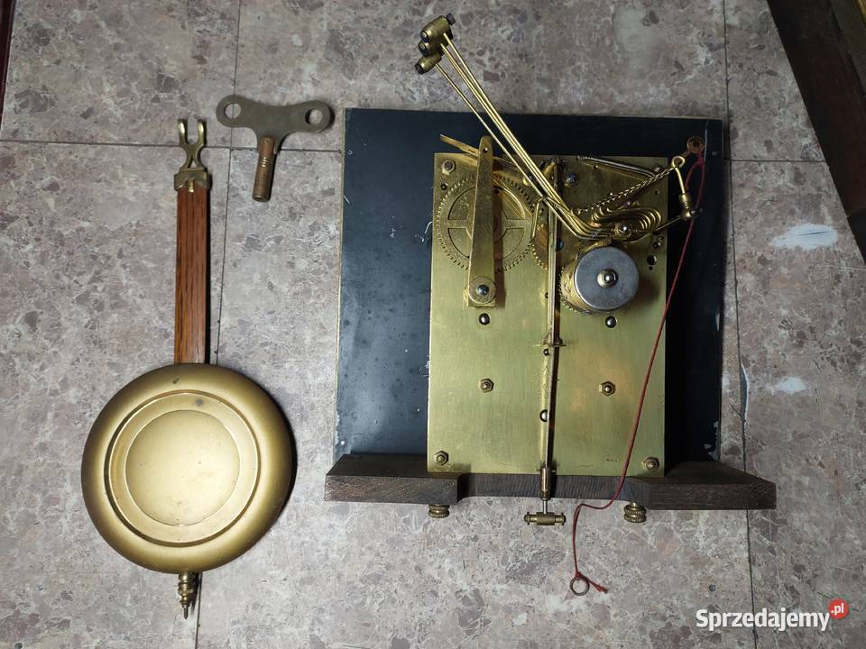 104 Stary zegar ścienny kwadransowy sprawny Tczew sprzedam