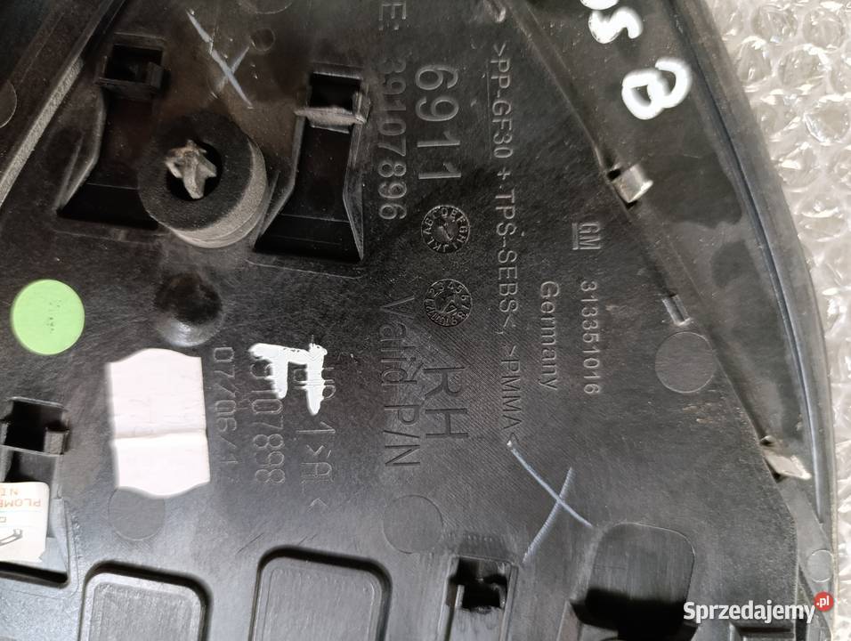 INSIGNIA B TRÓJKĄT BŁOTNIKA PRAWY TYŁ 313351016 Zduńska Wola