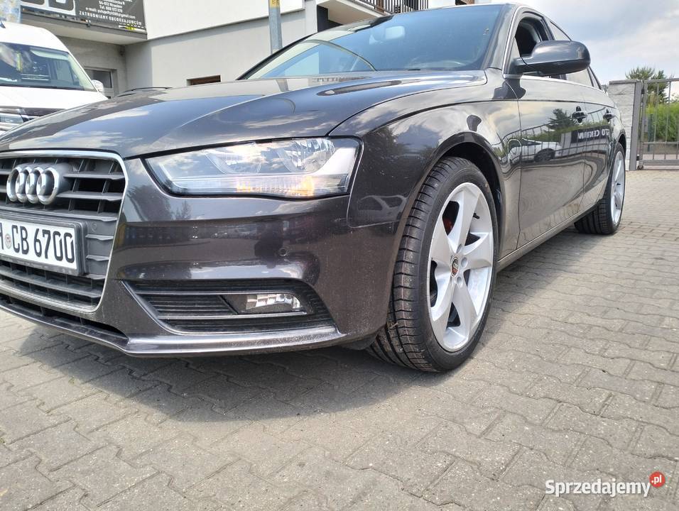 AUDI A4 2012 18 TFSI NISKI PRZEBIEG 156000 4/5 Wrocław