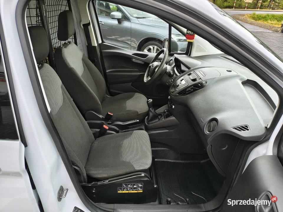 Ford Transit Courier 2016r ZADBANY nieuszkodzony Ford Zarszyn