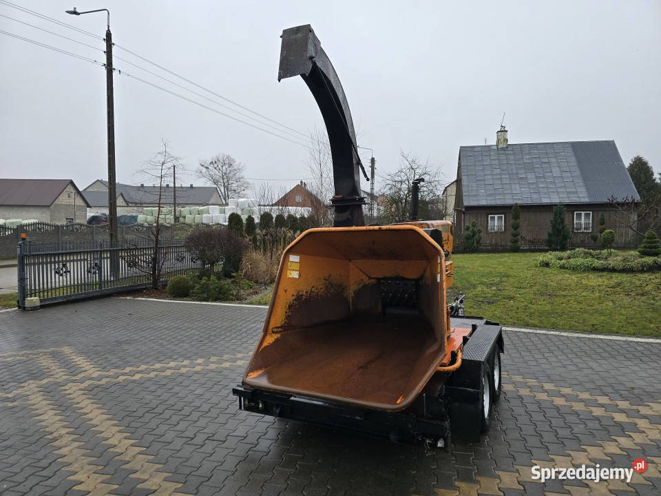 Rębak spalinowy na przyczepie NOREMAT BM250 Baliki sprzedam