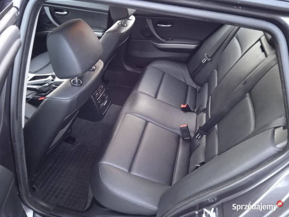 BMW 3 e91 kombi 2008r 318d 143186 243000