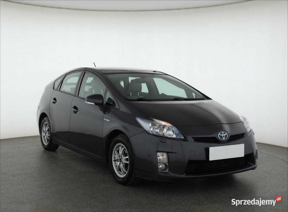 Toyota Prius 18 VVTi HSD nawigacja Piaseczno