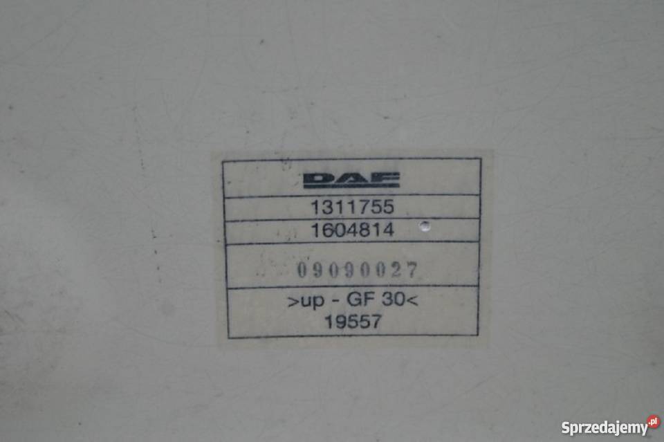 DAF XF 105 SPOJLER ZAKABINOWY GÓRNY LEWY Bieleń