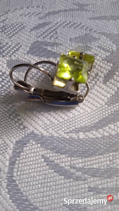 POSREBRZANE KOLCZYKI Z SELEDYNOWĄ DOMINANTĄ Piła