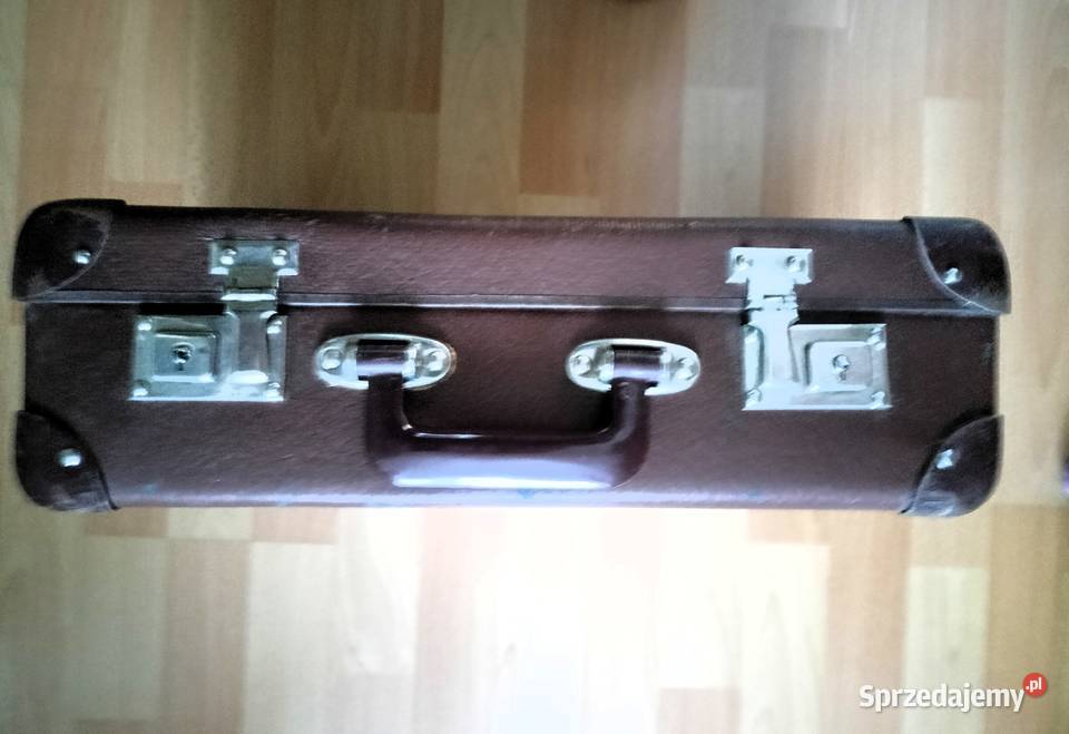 Mała walizka z prl Tarnobrzeg sprzedam