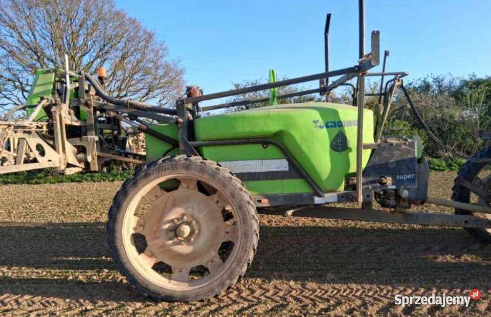 Opryskiwacz Tecnoma 2400l lubelskie Radzyń Podlaski