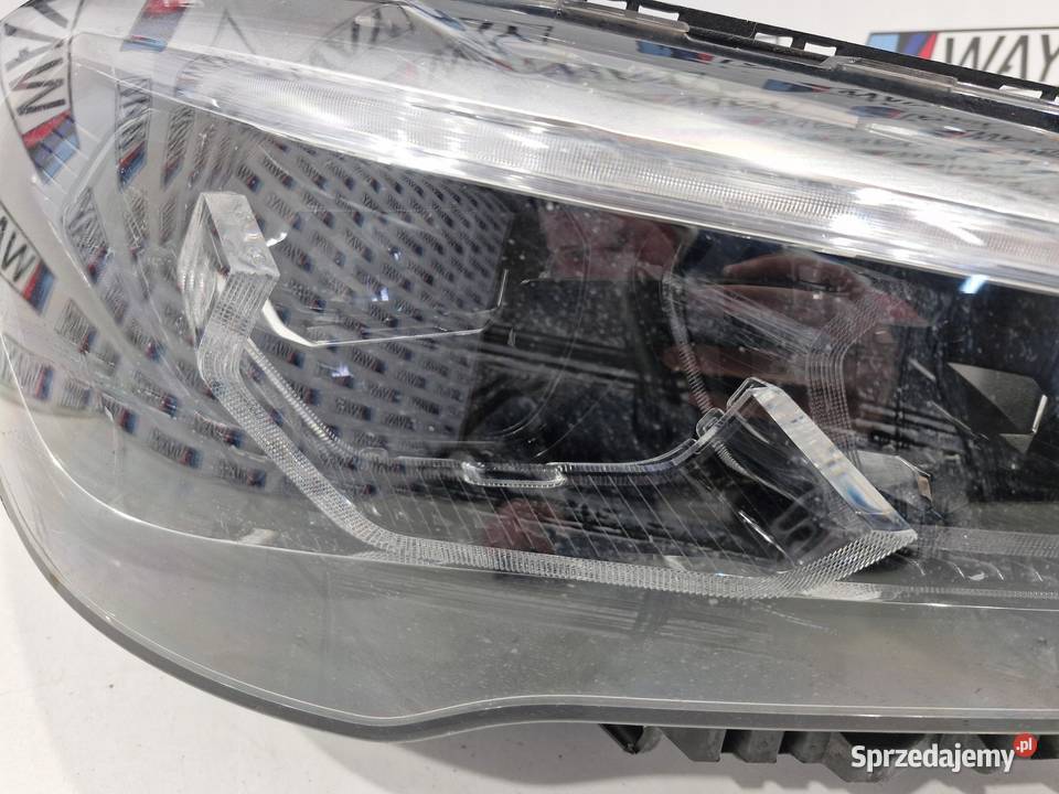 BMW X1 F48 LAMPA PRAWA PRZÓD LCI FULL LED EU